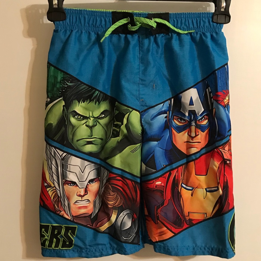 Marvel Avengers Shorts/Swim Trunks Boys Sz L